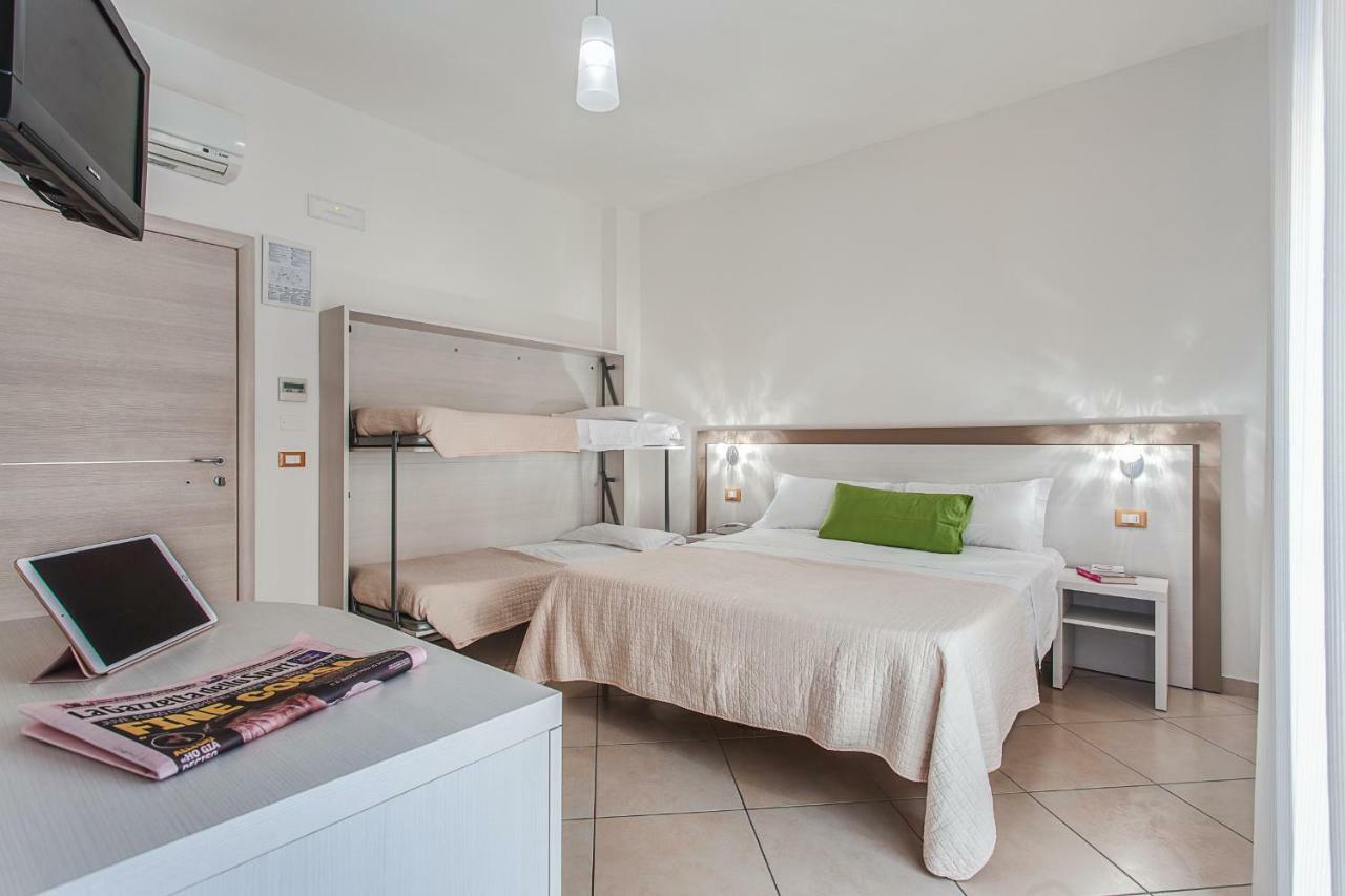Anastasi Hotel E Residence تّشيرفييا المظهر الخارجي الصورة